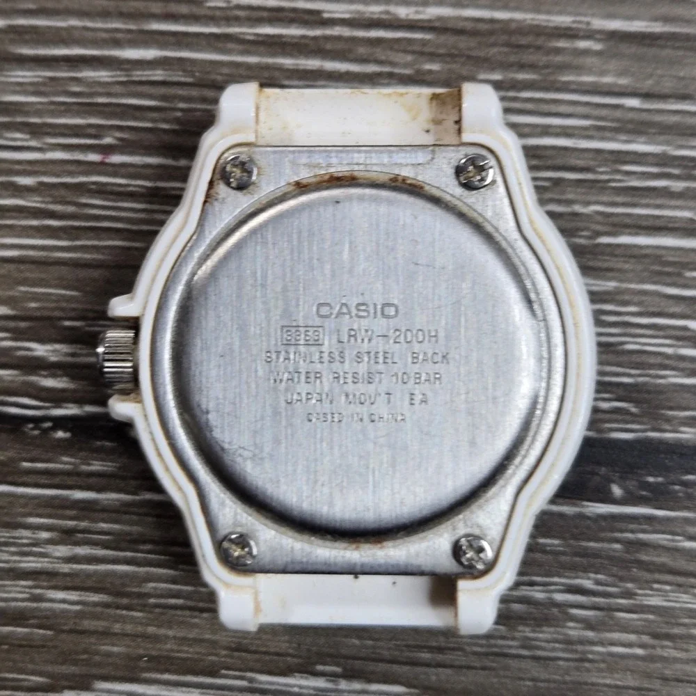 Casio LRW-200H White Resin Sport Women's Watch Multicolor Body Only Tested